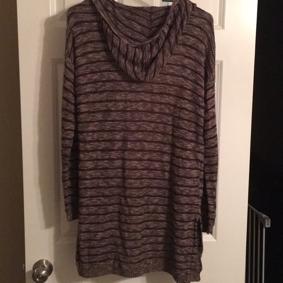 Cardigan - Picture 2 of 3